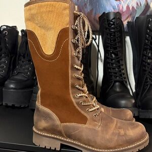 Waterproof Wool-Lined Leather Boots